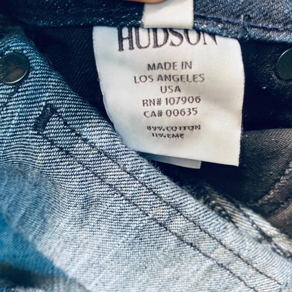 Hudson Low Rise Flare Dark Wash Trouser jean - Picture 6 of 10